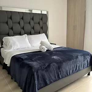 Moderno En Apartamento